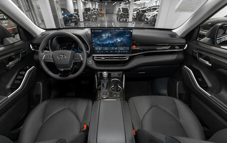 Toyota Highlander, 2025 год, 6 200 000 рублей, 8 фотография