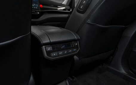 Toyota Highlander, 2025 год, 6 200 000 рублей, 16 фотография