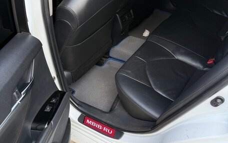 Toyota Camry, 2019 год, 1 700 000 рублей, 6 фотография