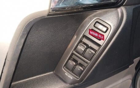 Toyota Land Cruiser Prado 150 рестайлинг 2, 2010 год, 2 050 000 рублей, 13 фотография