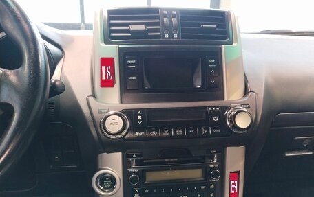 Toyota Land Cruiser Prado 150 рестайлинг 2, 2010 год, 2 050 000 рублей, 11 фотография