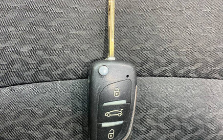 KIA Rio III рестайлинг, 2015 год, 950 000 рублей, 18 фотография