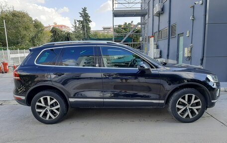 Volkswagen Touareg III, 2018 год, 4 500 000 рублей, 3 фотография