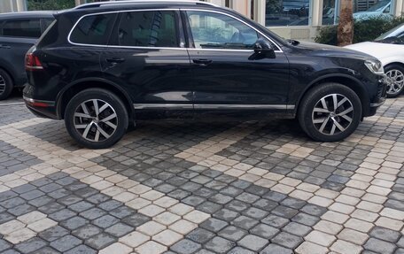 Volkswagen Touareg III, 2018 год, 4 500 000 рублей, 5 фотография