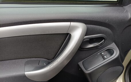 Renault Duster I рестайлинг, 2013 год, 699 000 рублей, 15 фотография