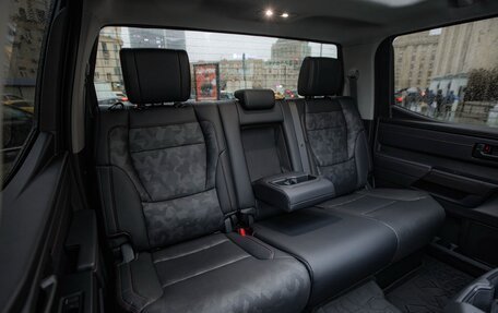 Toyota Tundra, 2023 год, 9 000 000 рублей, 18 фотография