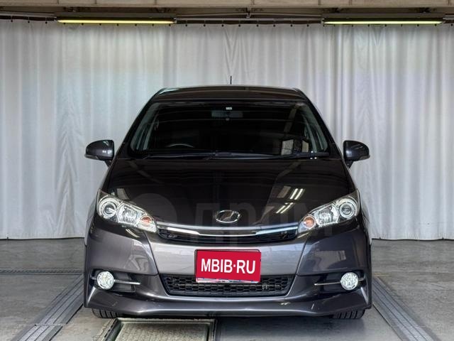 Toyota Wish II рестайлинг, 2017 год, 899 965 рублей, 7 фотография