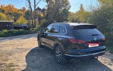 Volkswagen Touareg III, 2020 год, 5 800 000 рублей, 5 фотография