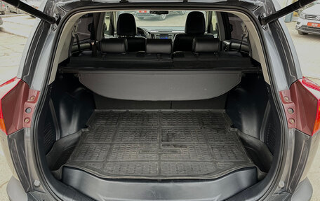 Toyota RAV4, 2013 год, 1 890 000 рублей, 18 фотография