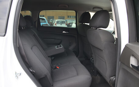 Chevrolet Orlando I, 2012 год, 840 000 рублей, 8 фотография