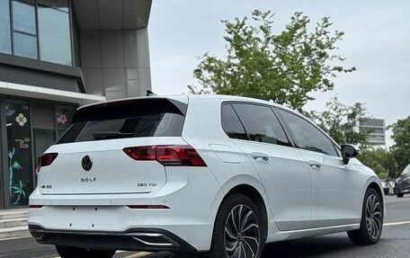 Volkswagen Golf VIII, 2021 год, 1 480 000 рублей, 9 фотография