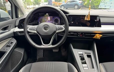 Volkswagen Golf VIII, 2021 год, 1 480 000 рублей, 13 фотография