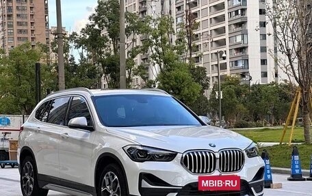 BMW X1, 2021 год, 1 800 000 рублей, 3 фотография