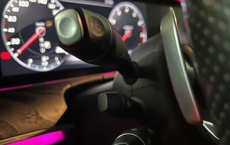 Mercedes-Benz E-Класс, 2017 год, 3 500 000 рублей, 12 фотография