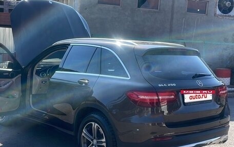 Mercedes-Benz GLC, 2016 год, 2 350 000 рублей, 2 фотография