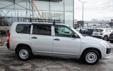 Toyota Succeed I рестайлинг, 2016 год, 899 000 рублей, 7 фотография