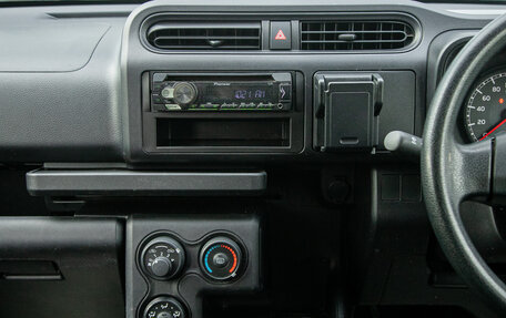 Toyota Succeed I рестайлинг, 2016 год, 899 000 рублей, 16 фотография