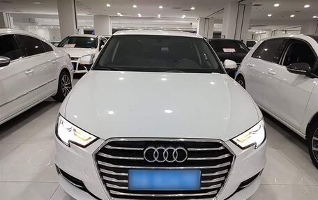 Audi A3, 2019 год, 1 500 000 рублей, 3 фотография
