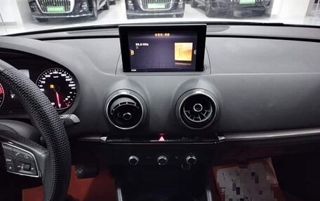 Audi A3, 2019 год, 1 500 000 рублей, 13 фотография