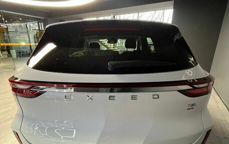 CheryExeed TXL, 2023 год, 2 275 000 рублей, 7 фотография
