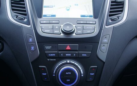 Hyundai Santa Fe III рестайлинг, 2013 год, 1 839 000 рублей, 18 фотография