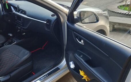 KIA Rio IV, 2020 год, 1 340 000 рублей, 7 фотография