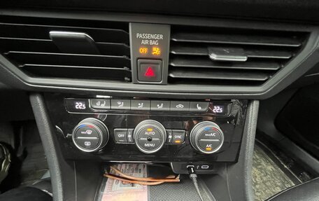 Volkswagen Jetta VII, 2020 год, 1 750 000 рублей, 14 фотография