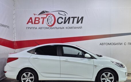 Hyundai Solaris II рестайлинг, 2013 год, 864 000 рублей, 8 фотография
