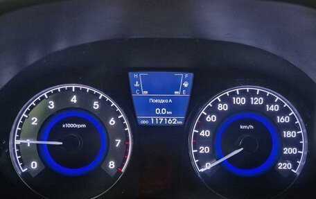 Hyundai Solaris II рестайлинг, 2013 год, 864 000 рублей, 9 фотография