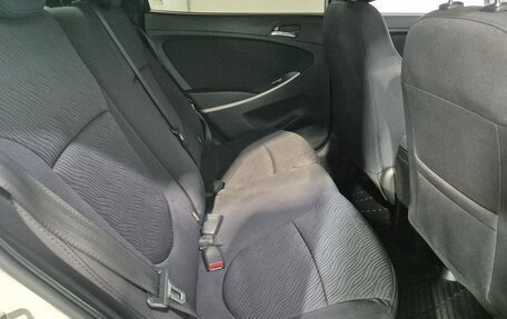 Hyundai Solaris II рестайлинг, 2013 год, 864 000 рублей, 14 фотография