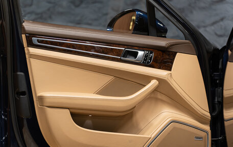 Porsche Panamera II рестайлинг, 2017 год, 6 250 000 рублей, 26 фотография