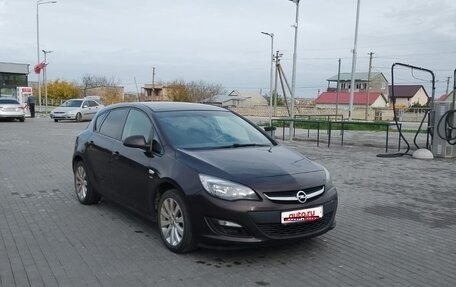 Opel Astra J, 2014 год, 899 000 рублей, 1 фотография