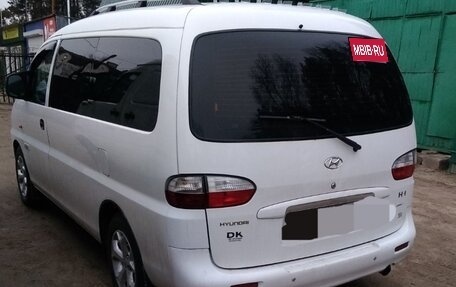 Hyundai H-1 II рестайлинг, 2006 год, 950 000 рублей, 1 фотография