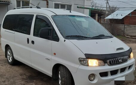 Hyundai H-1 II рестайлинг, 2006 год, 950 000 рублей, 5 фотография