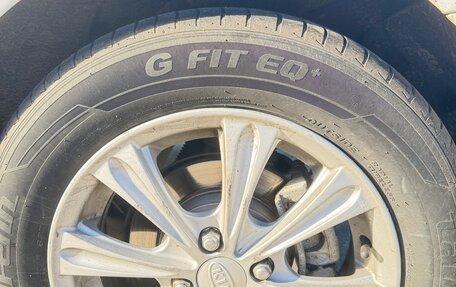 KIA Rio III рестайлинг, 2013 год, 945 000 рублей, 5 фотография