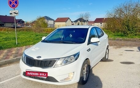 KIA Rio III рестайлинг, 2013 год, 945 000 рублей, 12 фотография