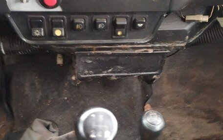 ЛуАЗ 3151, 2005 год, 100 000 рублей, 13 фотография