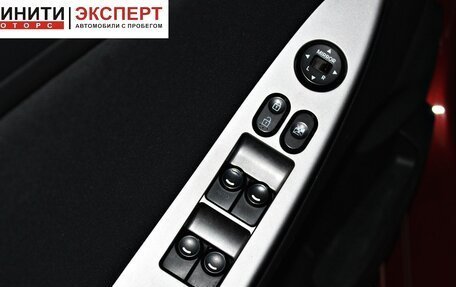 Hyundai Solaris II рестайлинг, 2015 год, 989 900 рублей, 8 фотография