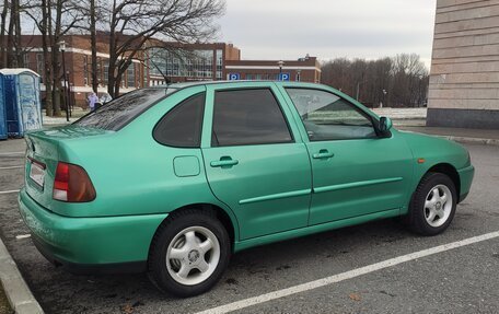 Volkswagen Polo III рестайлинг, 1999 год, 320 000 рублей, 3 фотография