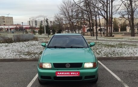 Volkswagen Polo III рестайлинг, 1999 год, 320 000 рублей, 2 фотография