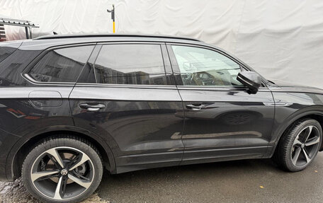 Volkswagen Touareg III, 2019 год, 6 350 000 рублей, 15 фотография