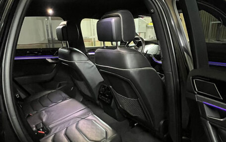 Volkswagen Touareg III, 2019 год, 6 350 000 рублей, 13 фотография