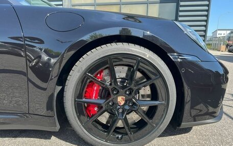 Porsche 911, 2025 год, 24 390 000 рублей, 10 фотография