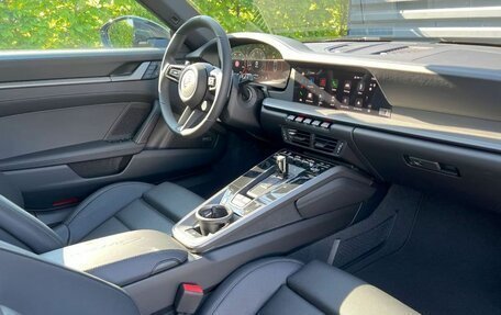 Porsche 911, 2025 год, 24 390 000 рублей, 14 фотография