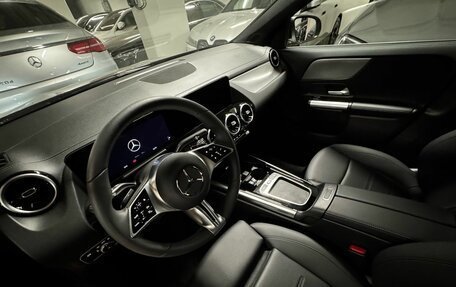 Mercedes-Benz GLA, 2024 год, 5 390 000 рублей, 10 фотография