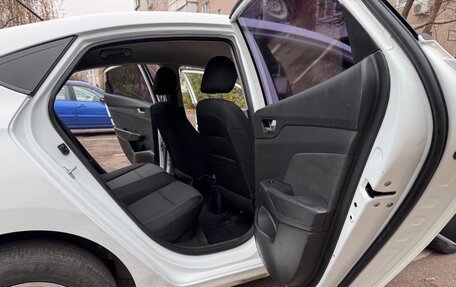 Hyundai Solaris II рестайлинг, 2018 год, 729 000 рублей, 17 фотография