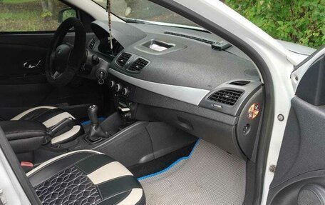 Renault Fluence I, 2013 год, 850 000 рублей, 9 фотография