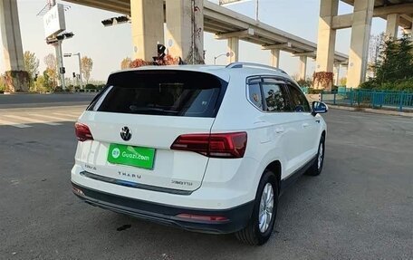 Volkswagen Taos, 2021 год, 1 640 000 рублей, 6 фотография