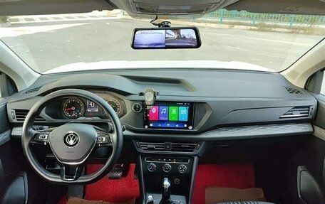 Volkswagen Taos, 2021 год, 1 640 000 рублей, 9 фотография