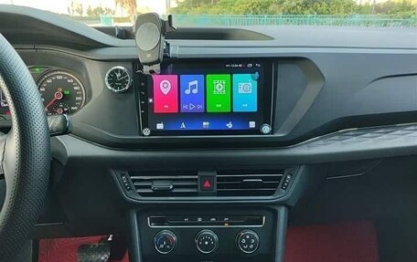 Volkswagen Taos, 2021 год, 1 640 000 рублей, 11 фотография